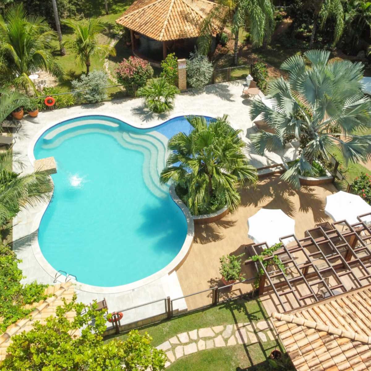 Hotel Pousada em Bonito - Vista da piscina da Pousada Surucuá