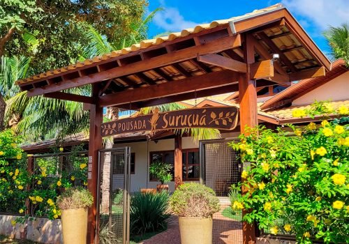 HOTEL-POUSADA-SURUCUA-PAGINA-PRINCIPAL-CARROSSEL-ENTRADA